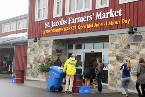 Front entrance to the market